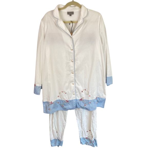 Julianna Rae Womens L Blue & White Floral Embroidered Cotton Pajama Sleep Set - Picture 1 of 16
